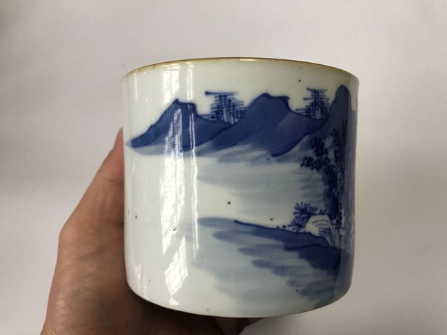 古玩陶瓷山水香爐拍賣，當(dāng)前價(jià)格13900元