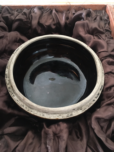 古玩陶瓷黑釉蓋盒底拍賣，當前價格13900元