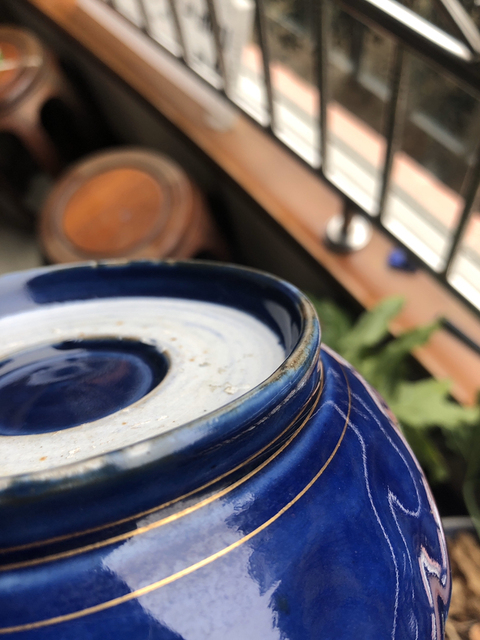 古玩陶瓷霽藍(lán)釉描金壽字花卉紋花口洗拍賣，當(dāng)前價(jià)格12800元