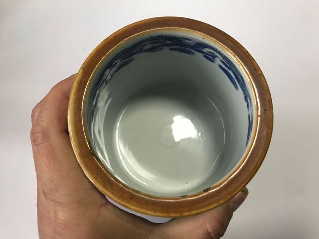 古玩陶瓷青花山水紋筆筒拍賣，當(dāng)前價(jià)格11800元