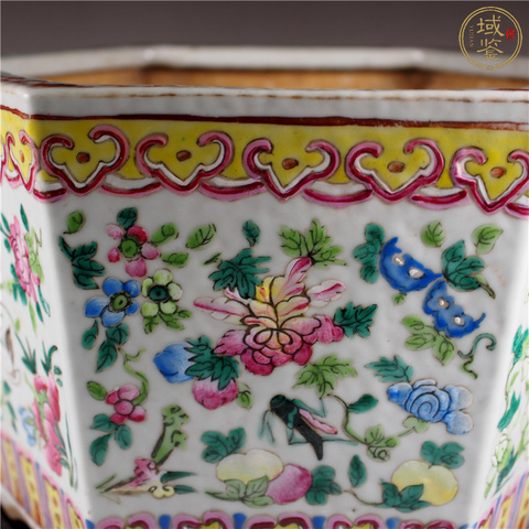 古玩陶瓷粉彩花盆拍賣，當(dāng)前價格11800元