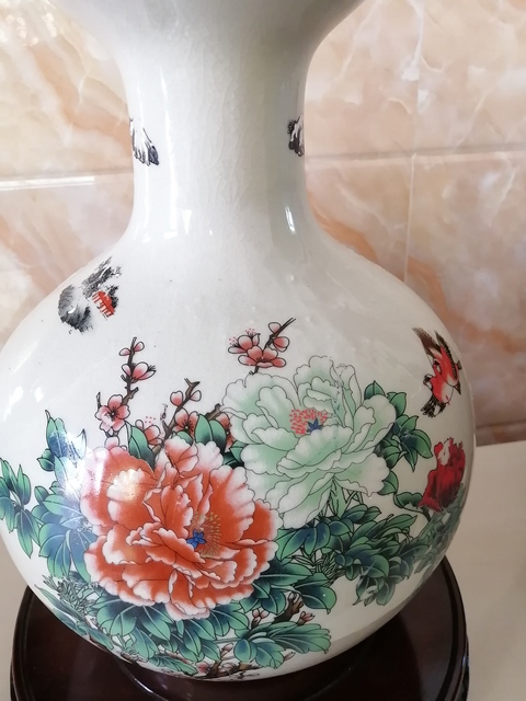 古玩陶瓷彩繪瓶拍賣(mài)，當(dāng)前價(jià)格5800元