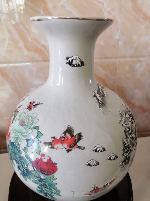 古玩陶瓷彩繪瓶拍賣(mài)，當(dāng)前價(jià)格5800元