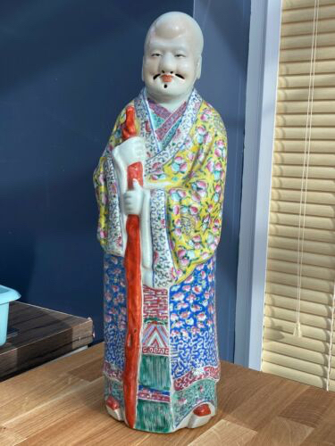 古玩陶瓷粉彩塑像拍賣，當前價格6600元