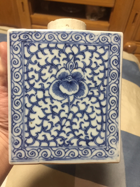 古玩陶瓷祭藍釉鼻煙壺拍賣，當前價格11800元