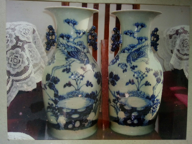 古玩陶瓷豆青釉青花花鳥花卉雙耳瓶拍賣，當前價格7800元