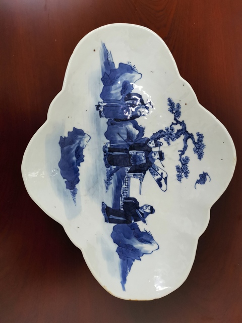 古玩陶瓷三星人物海棠盤拍賣，當前價格9800元