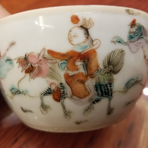 古玩陶瓷粉彩蛐蛐罐拍賣(mài)，當(dāng)前價(jià)格3600元