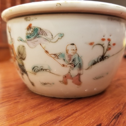 古玩陶瓷粉彩蛐蛐罐拍賣(mài)，當(dāng)前價(jià)格3600元