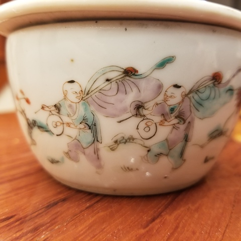 古玩陶瓷粉彩蛐蛐罐拍賣(mài)，當(dāng)前價(jià)格3600元