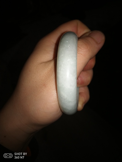 古玩玉器現代翡翠手鐲拍賣，當前價格5800元