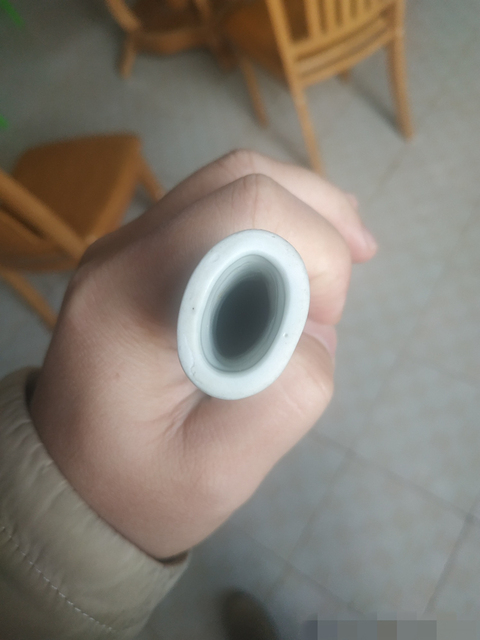 古玩陶瓷粉彩瓶拍賣，當(dāng)前價(jià)格6000元