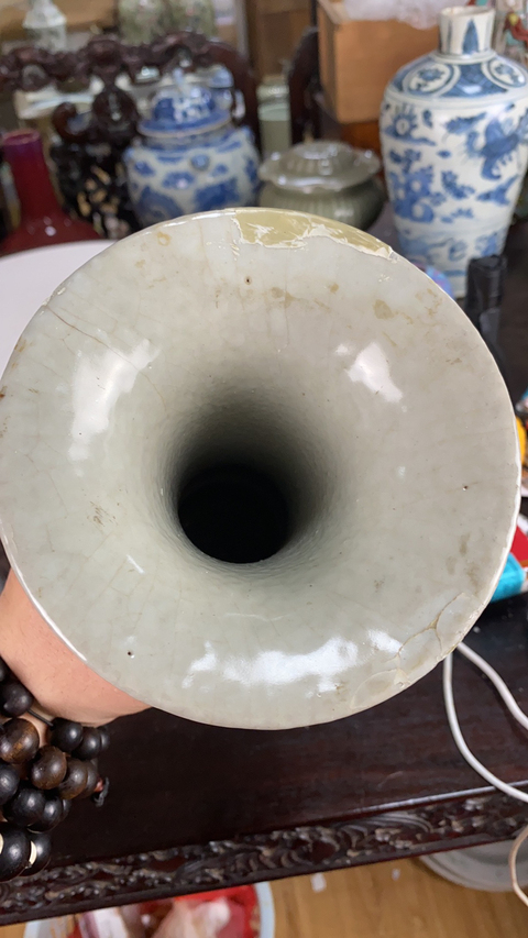 古玩陶瓷雍正 ?仿官釉出戟花觚拍賣，當前價格10800元