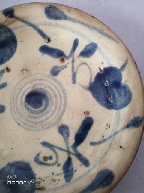 古玩陶瓷青花盤拍賣，當(dāng)前價(jià)格9800元