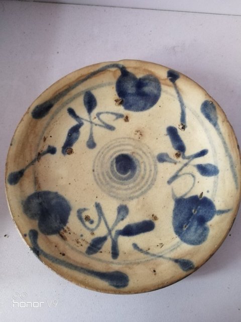 古玩陶瓷青花盤拍賣，當(dāng)前價(jià)格9800元