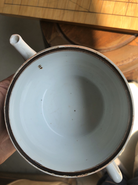 古玩陶瓷粉彩人物紋蓋碗壺拍賣，當(dāng)前價格7800元