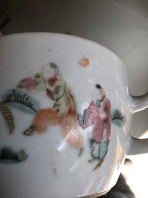 古玩陶瓷粉彩人物紋蓋碗壺拍賣，當(dāng)前價格7800元