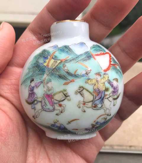 古玩陶瓷清道光粉彩刀馬人物紋鼻煙壺拍賣，當(dāng)前價(jià)格14900元