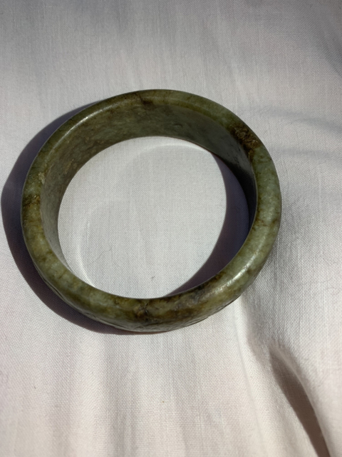 古玩玉器翡翠手鐲拍賣，當前價格13300元