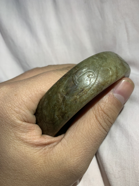 古玩玉器翡翠手鐲拍賣，當前價格13300元