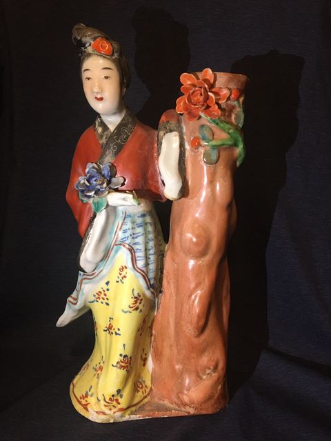 古玩陶瓷仕女塑像拍賣，當前價格9200元