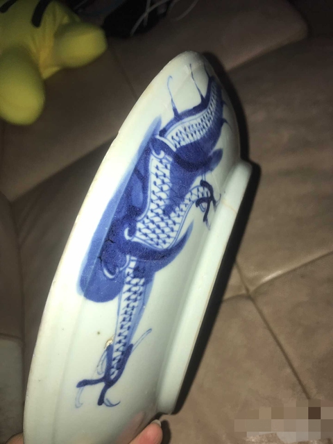 古玩陶瓷龍紋盤拍賣，當前價格4600元