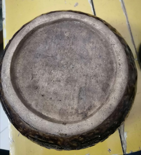 古玩陶瓷醬釉印花砵拍賣，當前價格7800元