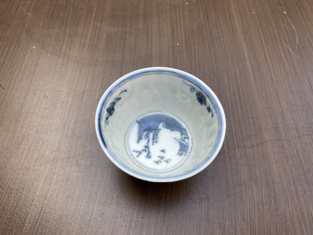 古玩陶瓷山水瓜棱杯拍賣，當(dāng)前價(jià)格11800元