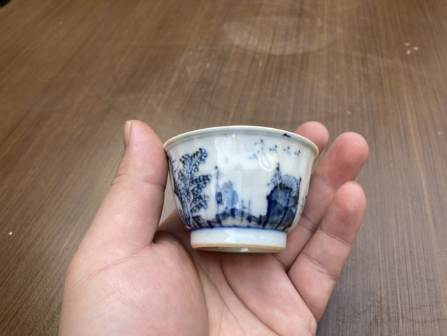 古玩陶瓷山水瓜棱杯拍賣，當(dāng)前價(jià)格11800元