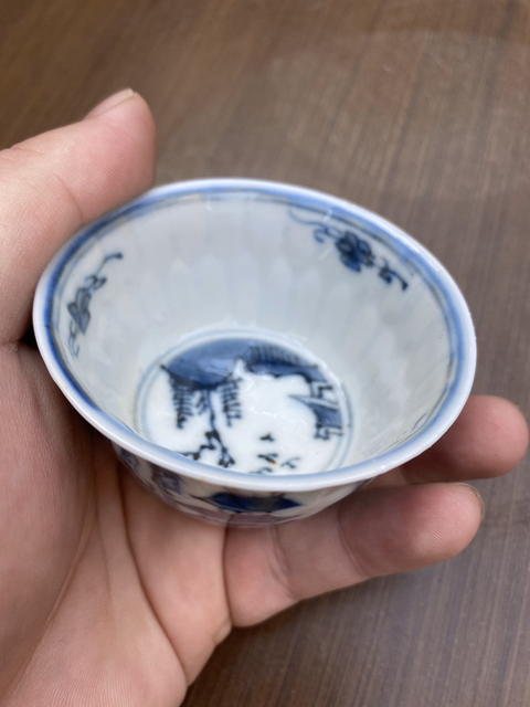 古玩陶瓷山水瓜棱杯拍賣，當(dāng)前價(jià)格11800元