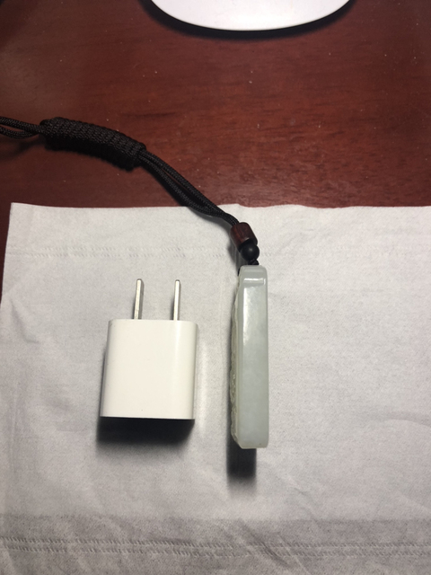 古玩玉器山水牌子拍賣，當(dāng)前價(jià)格7500元