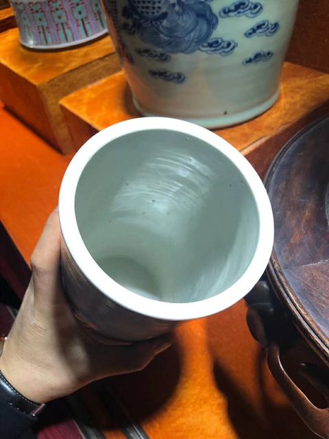 古玩陶瓷清晚期風格粉彩無雙譜人物紋帽筒拍賣，當前價格10800元