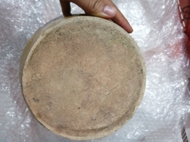 古玩陶瓷黃釉盤口壺拍賣，當前價格5600元