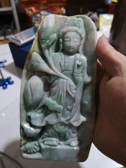 古玩玉器翡翠觀音拍賣，當前價格16000元