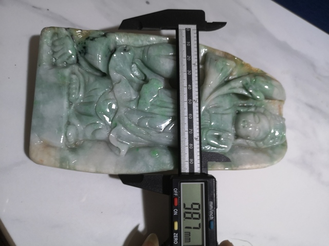 古玩玉器翡翠觀音拍賣，當前價格16000元