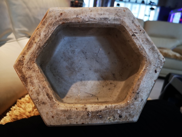 古玩陶瓷民國粉彩人物六方瓶拍賣，當前價格12800元