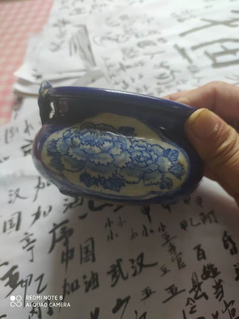 古玩陶瓷祭藍釉開窗青花爐拍賣，當前價格11500元