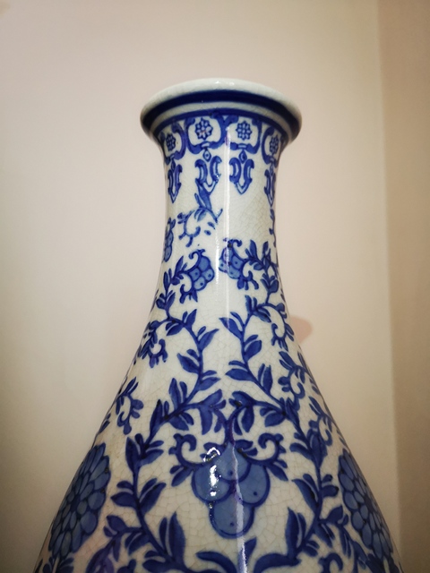 古玩陶瓷歌釉青花觀音瓶拍賣，當前價格380元