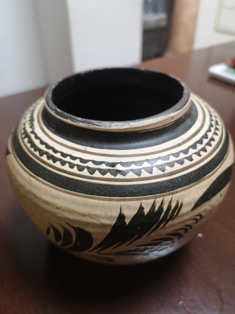 古玩陶瓷白釉黑花紋鳳凰鼓腹罐拍賣，當前價格1999元