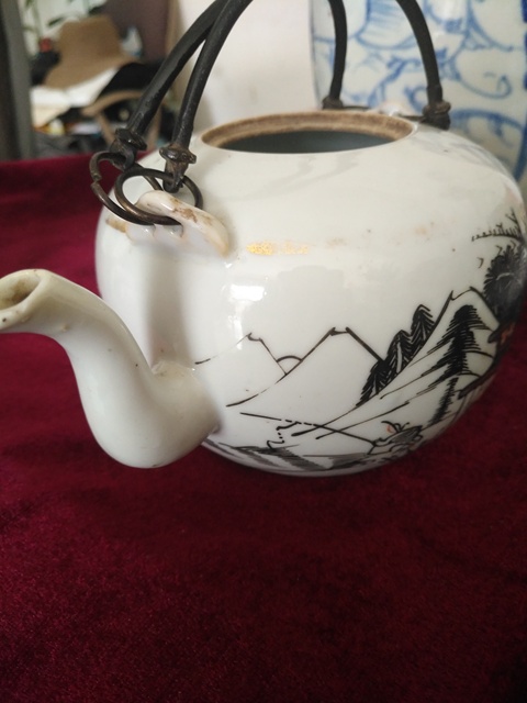 古玩陶瓷民國(guó)墨彩壺拍賣(mài)，當(dāng)前價(jià)格12345678元