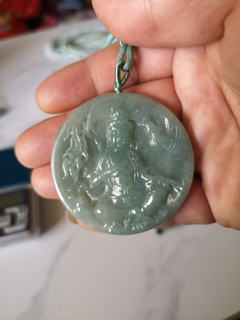 古玩玉器觀音拍賣，當前價格680元