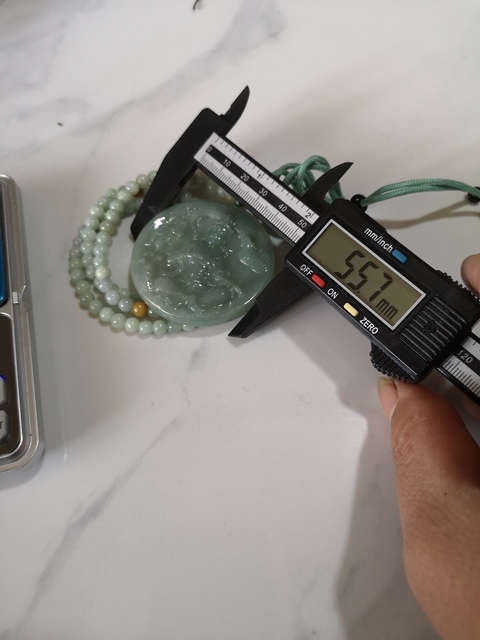 古玩玉器觀音拍賣，當前價格680元
