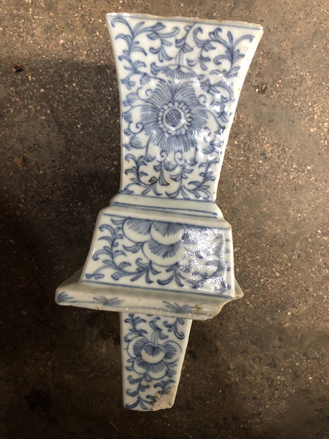 古玩陶瓷青花燈臺拍賣，當前價格9980元