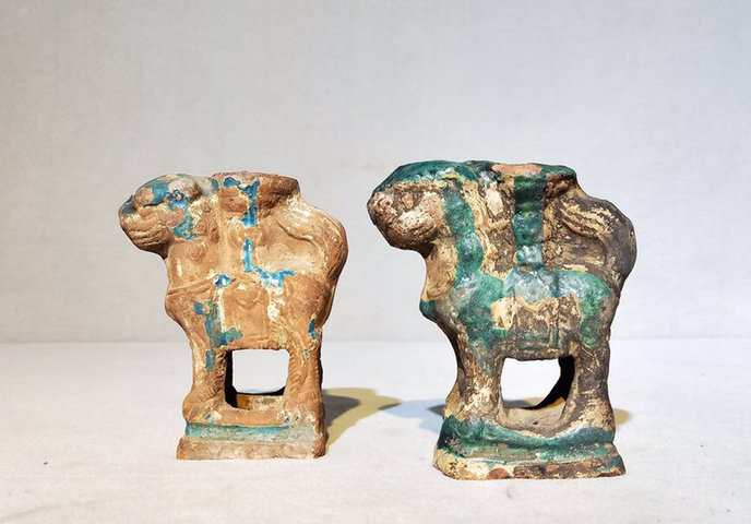 古玩陶瓷法華燭臺拍賣，當前價格8950元