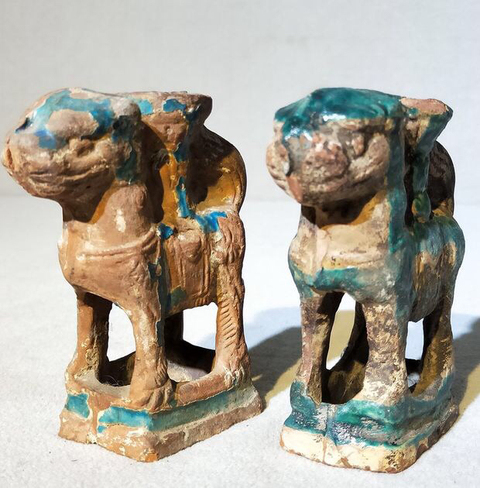 古玩陶瓷法華燭臺拍賣，當前價格8950元