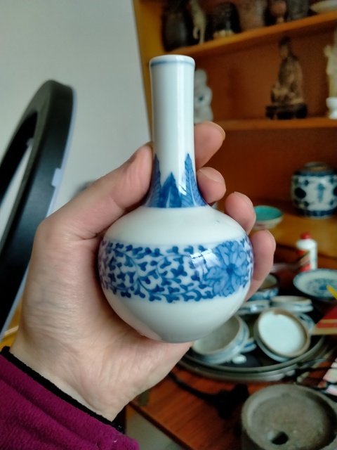 古玩陶瓷天球瓶拍賣，當前價格8800元