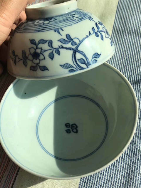 古玩陶瓷雍正淡描青花落花流水紋碗拍賣，當前價格12500元