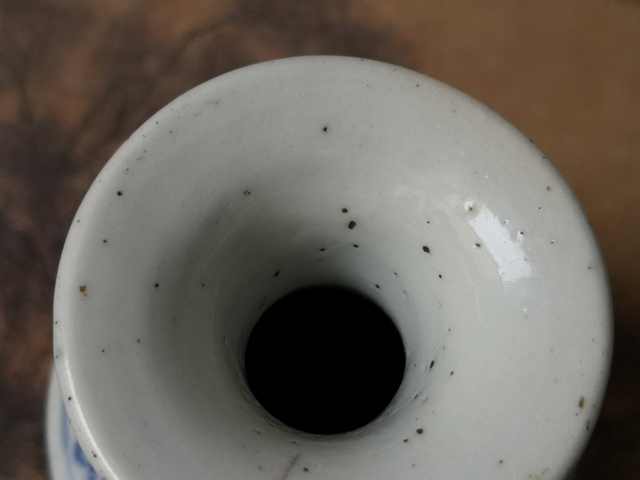 古玩陶瓷青花纏枝花卉紋瓶拍賣，當前價格6200元