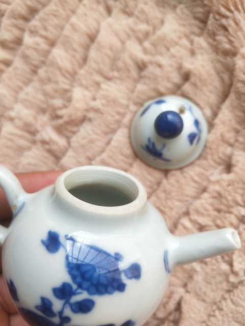 古玩陶瓷青花花卉紋執壺拍賣,當前價格2000元