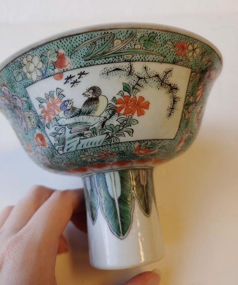 古玩陶瓷五彩開光花鳥紋高足杯拍賣，當前價格3500元